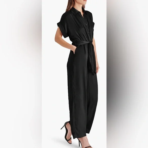 Steve Madden Tori Tie Waist‎ Wide Leg Satin Black Jumpsuit Size XS NWOT - Picture 2 of 16